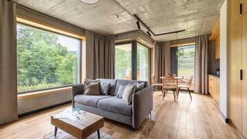 Soundproofing, iron/ironing board, free WiFi, bed sheets