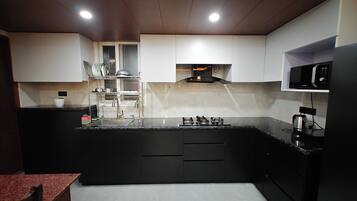Microwave, stovetop