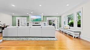 TV, fireplace, offices - Grand Ventnor Estate - Luxurious 8BR Mansion (Ventnor City)