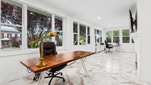 Interior - Grand Ventnor Estate - Luxurious 8BR Mansion (Ventnor City)