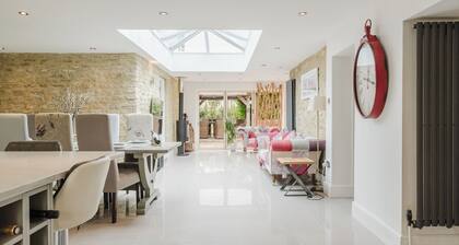 Inkerman House-Gorgeous House and Garden