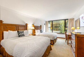 2 bedrooms, desk, free WiFi, bed sheets