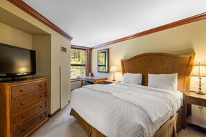 1 bedroom, desk, free WiFi, bed sheets