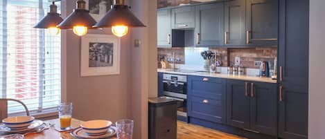 洗碗機、廚房用具/餐具/器皿