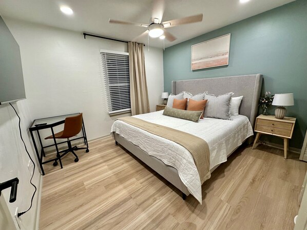 2 bedrooms, desk, iron/ironing board, free WiFi