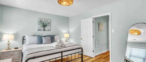 2 habitaciones, tabla de planchar con plancha y wifi gratis
