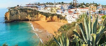 Beautiful property in southern Portugal (Algarve) near Estômbar golf course
