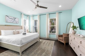 4 bedrooms, Internet, bed sheets
