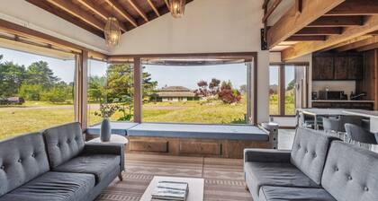 NEW! Irish Beach Gem Scenic Views & BBQ Yard
