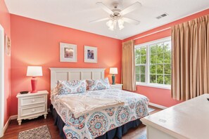 2 makuuhuonetta, silitysrauta/-lauta, Wi-Fi, vuodevaatteet