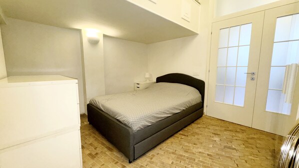 Room, 1 Bedroom, Smoking | 1 bedroom