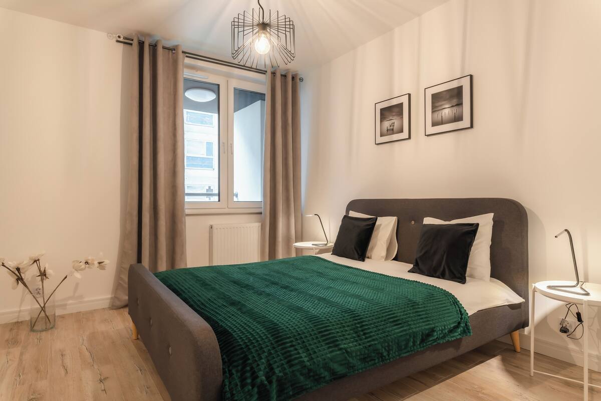 Apartemen Deluks, balkon | Setrika/meja setrika dan Wi-Fi gratis