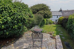Outdoor dining - Trevean (Bude)