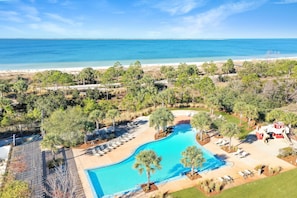 Maison, plusieurs lits (Home Away From Home) | Piscine