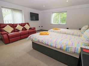 Individually decorated, individually furnished, free WiFi