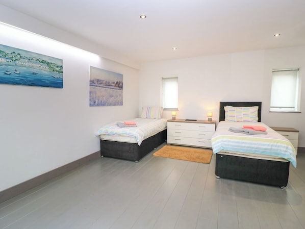 Individually decorated, individually furnished, free WiFi