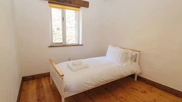 ๊ฐ๊ฐ ๋ค๋ฅธ ์คํ์ผ์ ์ธํ
๋ฆฌ์ด, ๊ฐ๊ฐ ๋ค๋ฅด๊ฒ ๊ฐ๊ตฌ ๋น์น, ๋ฌด๋ฃ WiFi