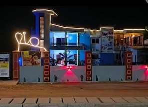 Bahagian luar