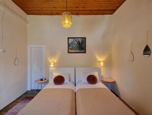 Luxury Suite, Sea View | Iron/ironing board, free WiFi