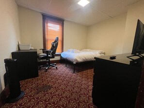 3 Schlafzimmer, Bügeleisen/Bügelbrett, WLAN, Bettwäsche