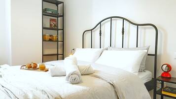 1 chambre, fer et planche Ă  repasser, Wi-Fi gratuit, draps fournis