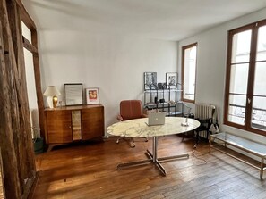 Lobby - Apartment with Wifi in the heart of Montparnasse (Paris)
