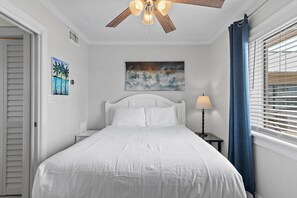 House, 1 Queen Bed with Sofa bed (Capri by the Gulf 101) | WiFi - Capri on the Gulf 101 (Destin)