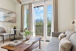 Executive Apartment, 1 King Bed with Sofa bed, Balcony, Mountain View | Exterior
