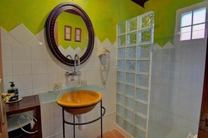 Haartrockner, Handtücher