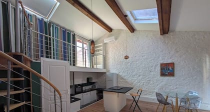 Comfortable 80 m2 self-contained studio, 10 minutes from the sea.