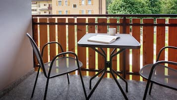 Superior two-room apartment second floor | Balcony view