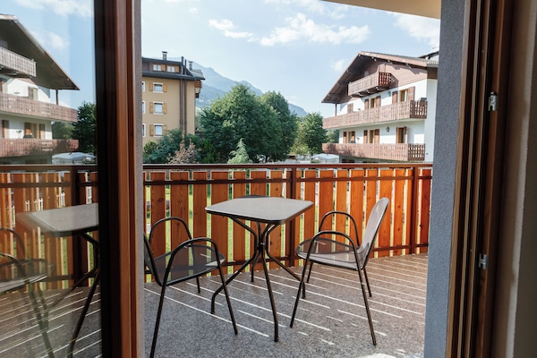 Superior two-room apartment first floor | Balcony