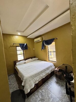 Deluxe Double Room, Balcony, City View | Blackout drapes, soundproofing