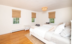 3 bedrooms, free WiFi, bed sheets
