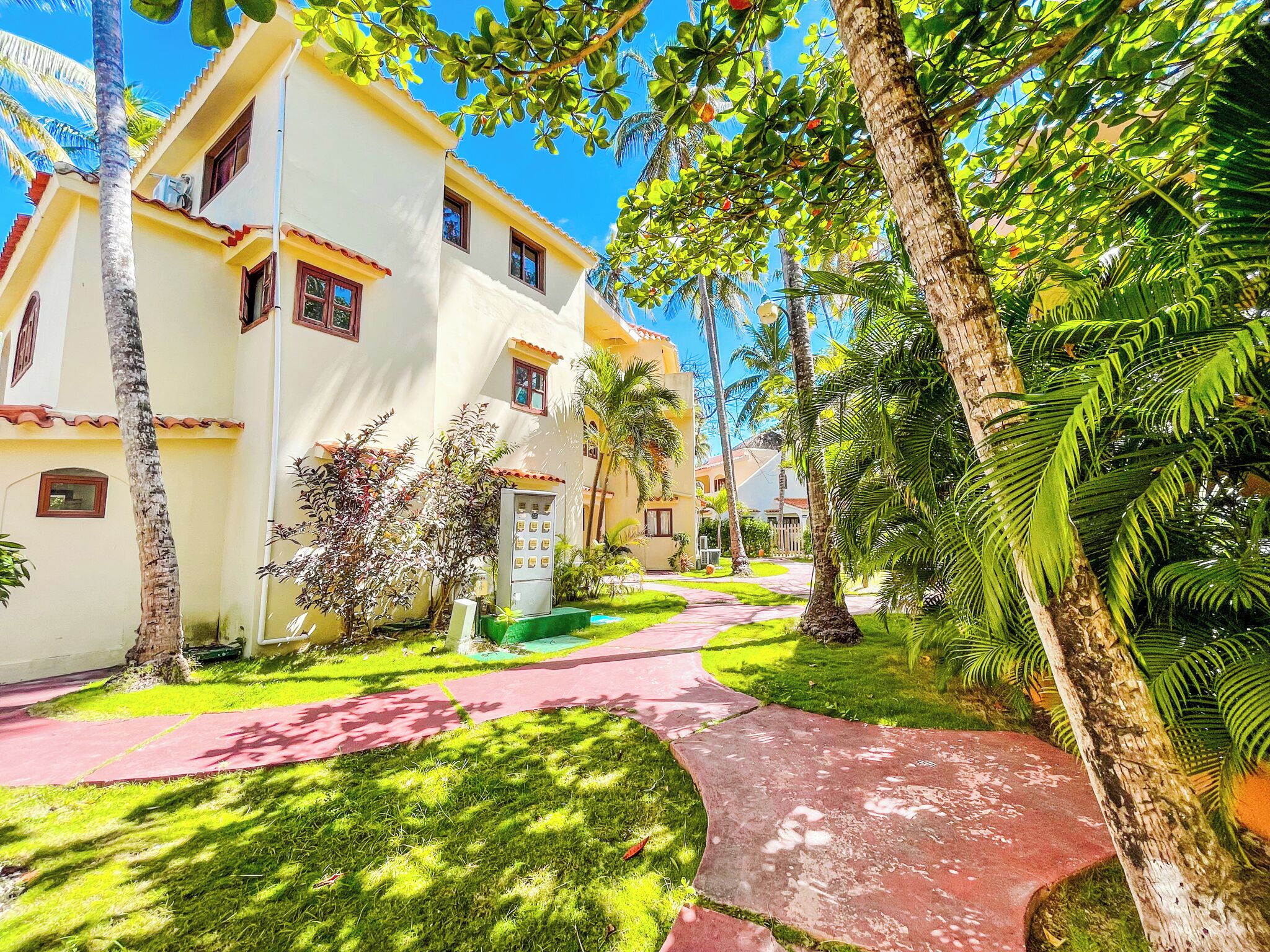 Foto - TROPICAL ADVENTURE Sol Caribe STUDIOS SUITES Beach CLUB & SPA