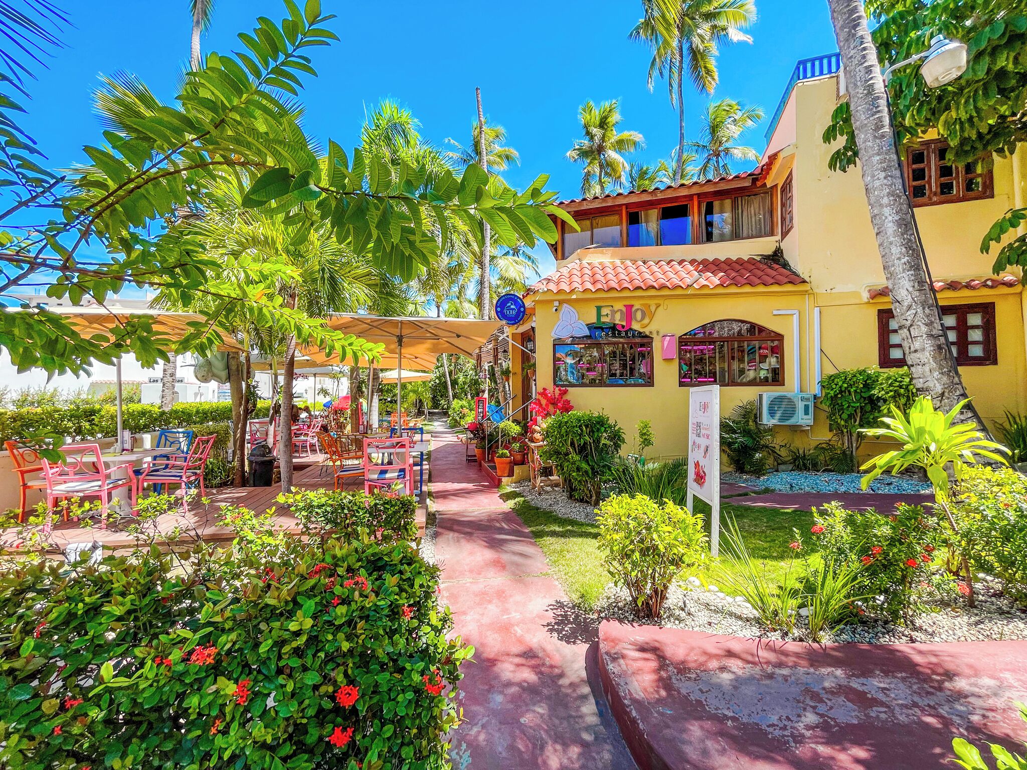 Foto - TROPICAL ADVENTURE Sol Caribe STUDIOS SUITES Beach CLUB & SPA