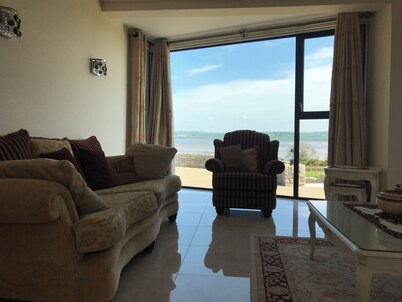 Serene luxurious Haven with Sea View: Rooms or Entire Property Letterkenny