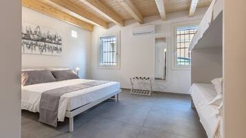 2 bedrooms