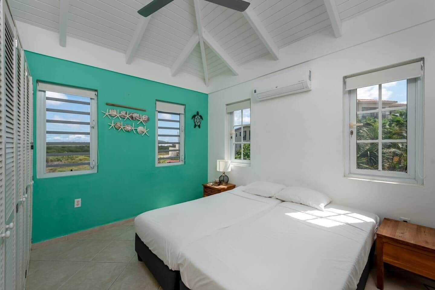 2 bedrooms, in-room safe, iron/ironing board, WiFi