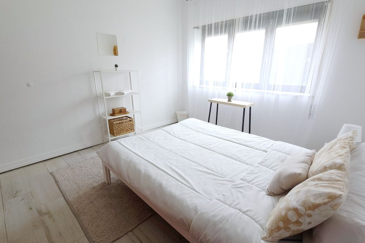 Basic Room, 1 Double Bed, Housekeeping