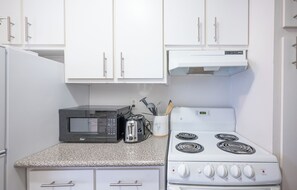 Mikrowelle, Ofen, Herdplatte