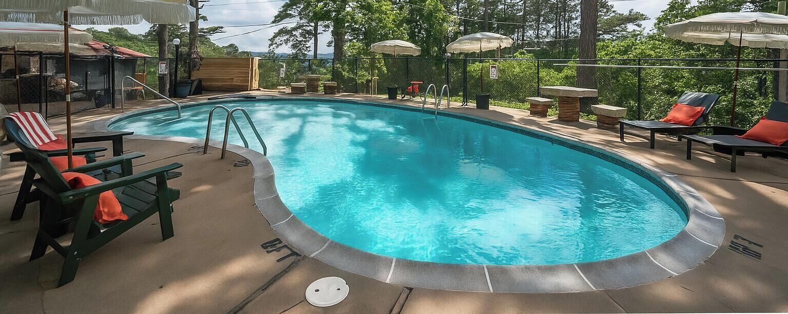 Seasonal outdoor pool