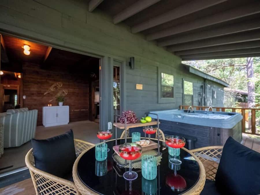 Căn hộ Exclusive | Hiên