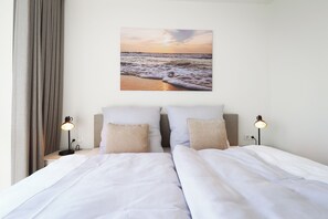 1 bedroom, travel crib, free WiFi