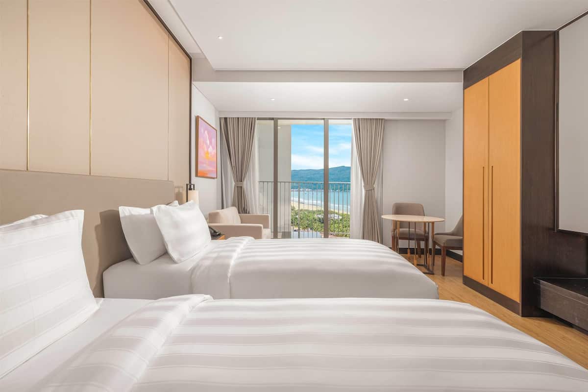 Deluxe Studio, 2 Single Beds, Ocean View