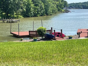 Miscellaneous - Lakefront Private Basement Suite in Charlotte with Spectacular Sunset Waterfront (Charlotte)