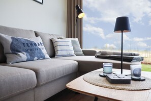 TV, books, stereo