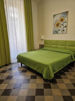 Classic Double or Twin Room, City View | Desk, laptop workspace, free WiFi