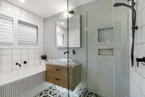 Shower, hair dryer, shampoo