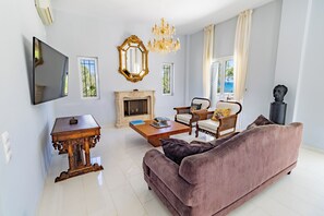 Living area - Argilea Beach House (Unknown)